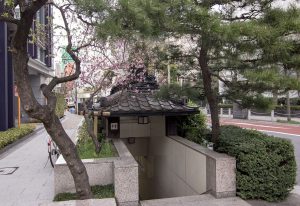 toilet japan